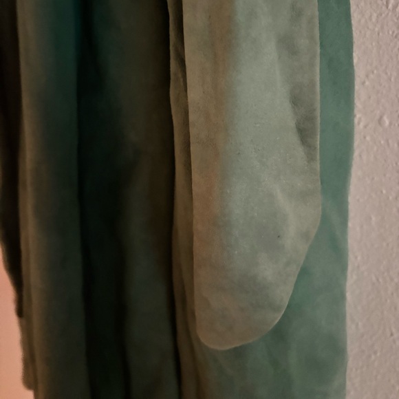 Vintage 1940s Companions in Suede of Davidson by California Green Overcoat - Picture 5 of 10